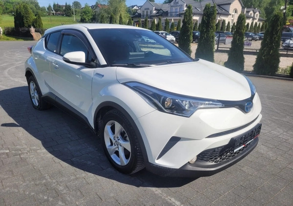 Toyota C-HR cena 62900 przebieg: 208000, rok produkcji 2018 z Wieliczka małe 137